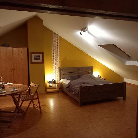 Aux Saveurs D'Enneille Bed & Breakfast Durbuy Exterior photo