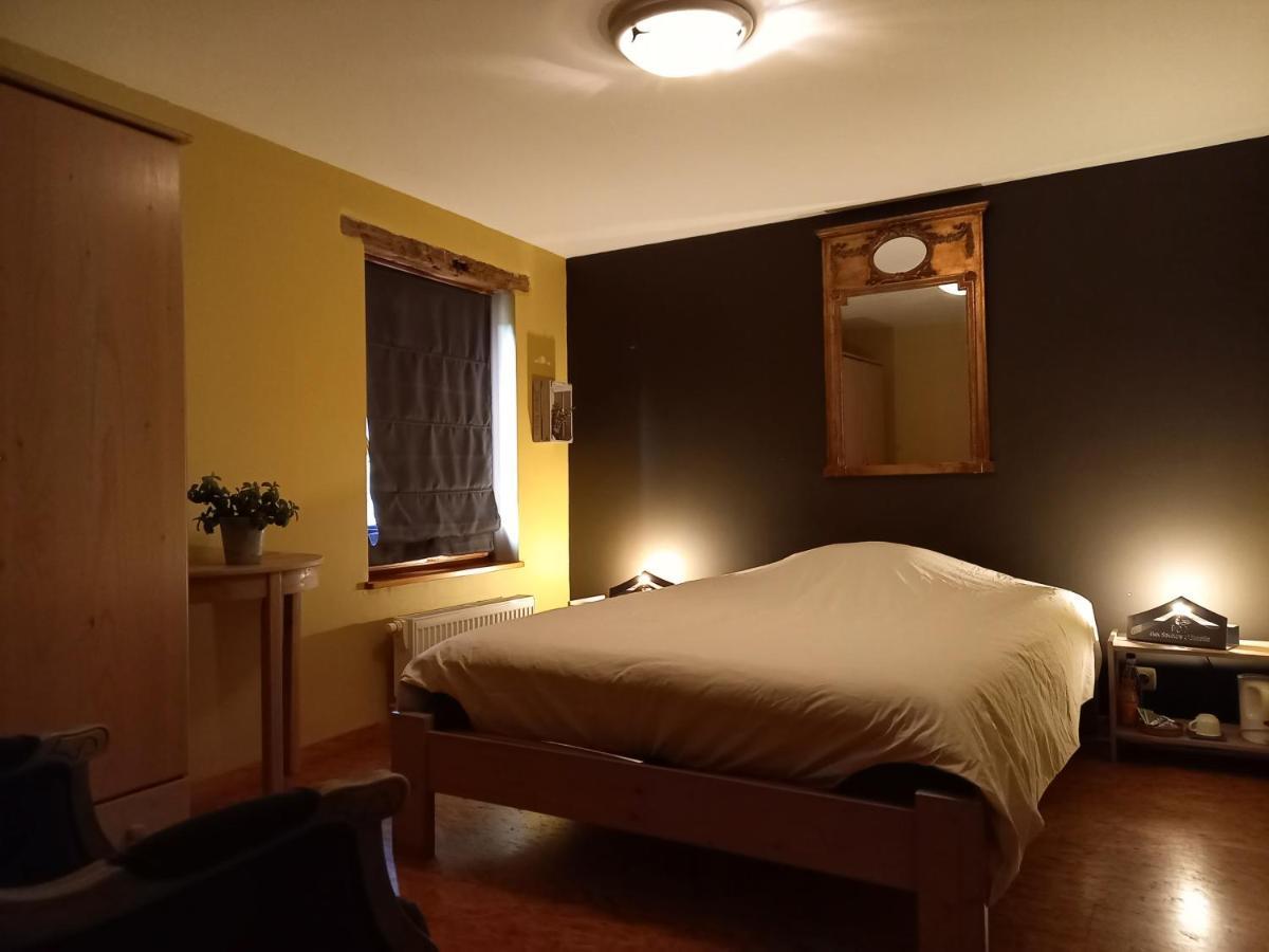Aux Saveurs D'Enneille Bed & Breakfast Durbuy Exterior photo